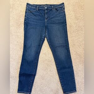 American Eagle high-rise Jegging